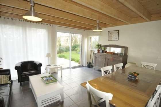 Un Jardin En Pente Douce Villa Locquenole Room photo
